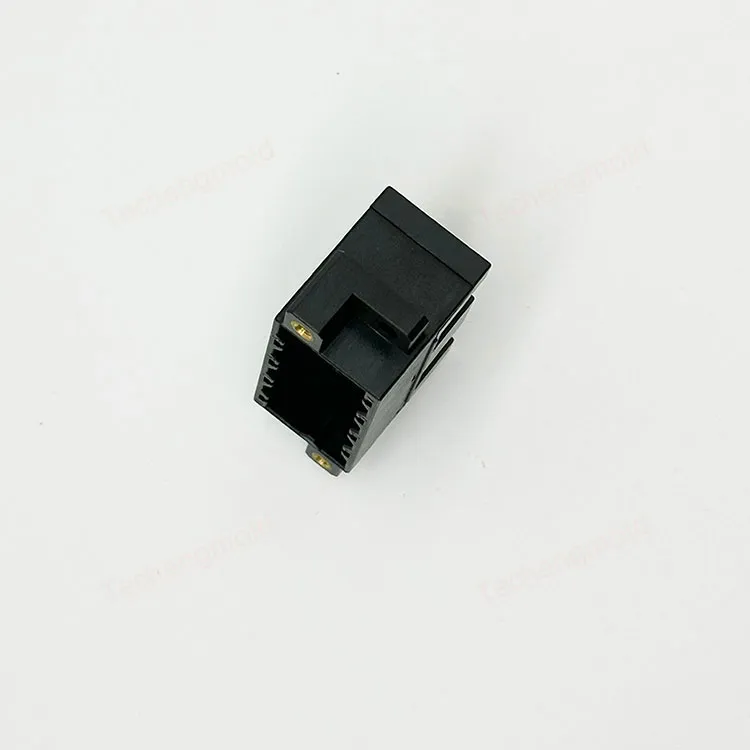 特诚科技PBT精密注塑件实拍 3